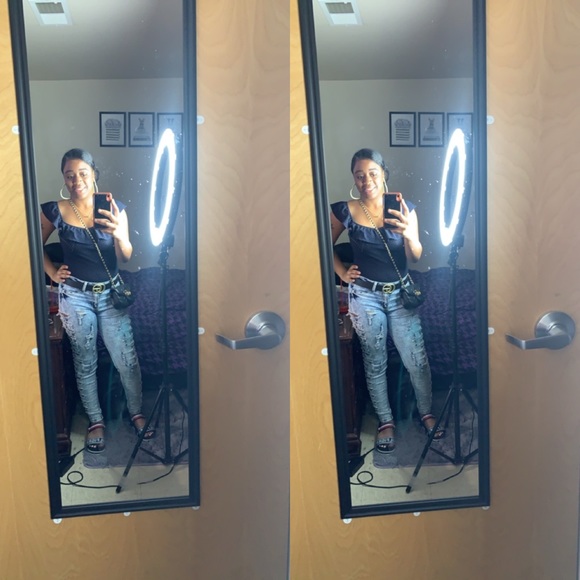 Meet your Posher, Destiny - Picture 7 of 8